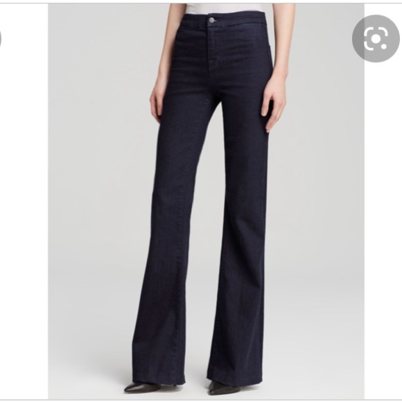 J Brand Denim - J Brand Tailored Flare Jeans